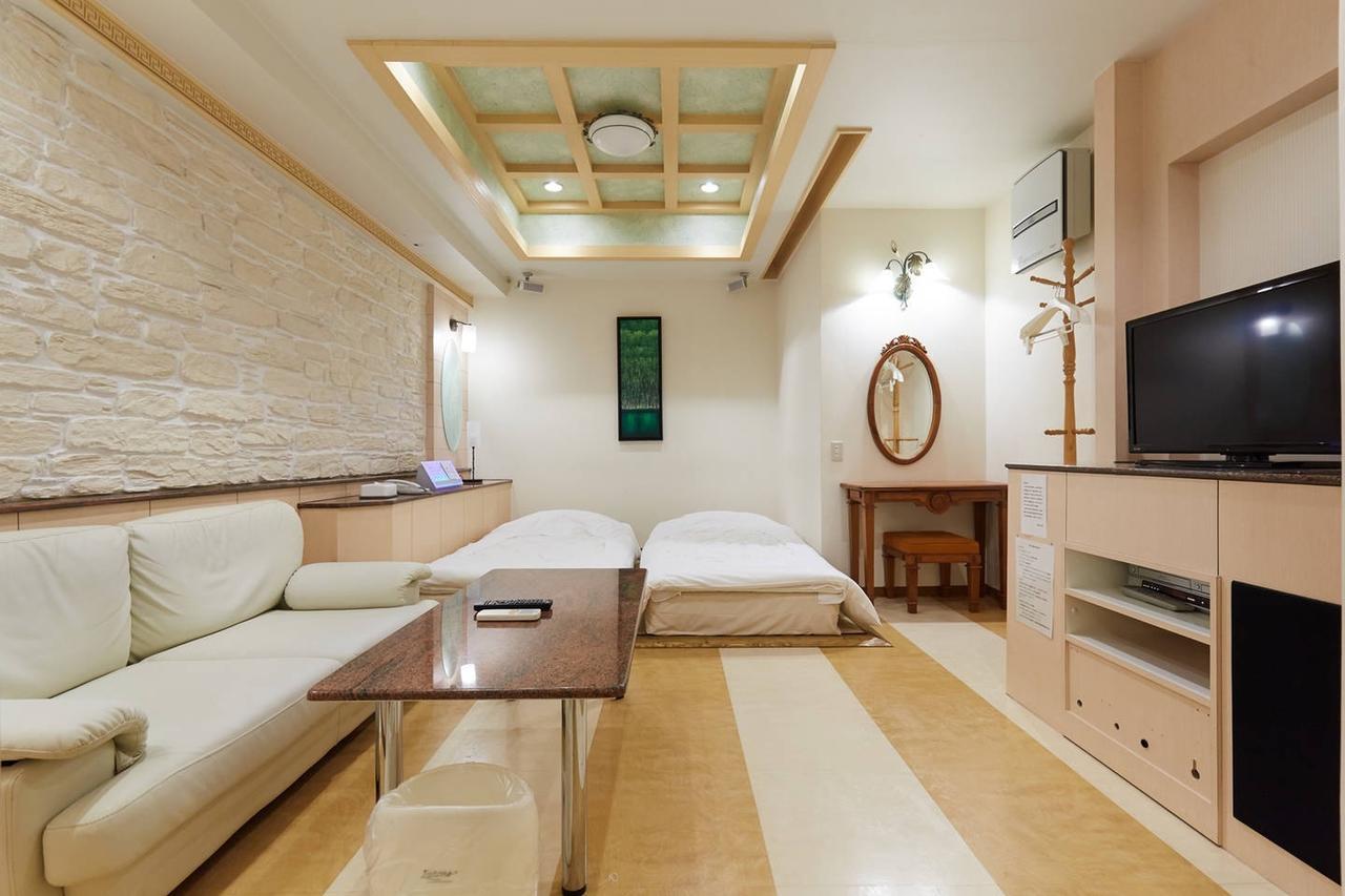 Le Tour Hotel Group-Tokyo Саґаміхара Екстер'єр фото